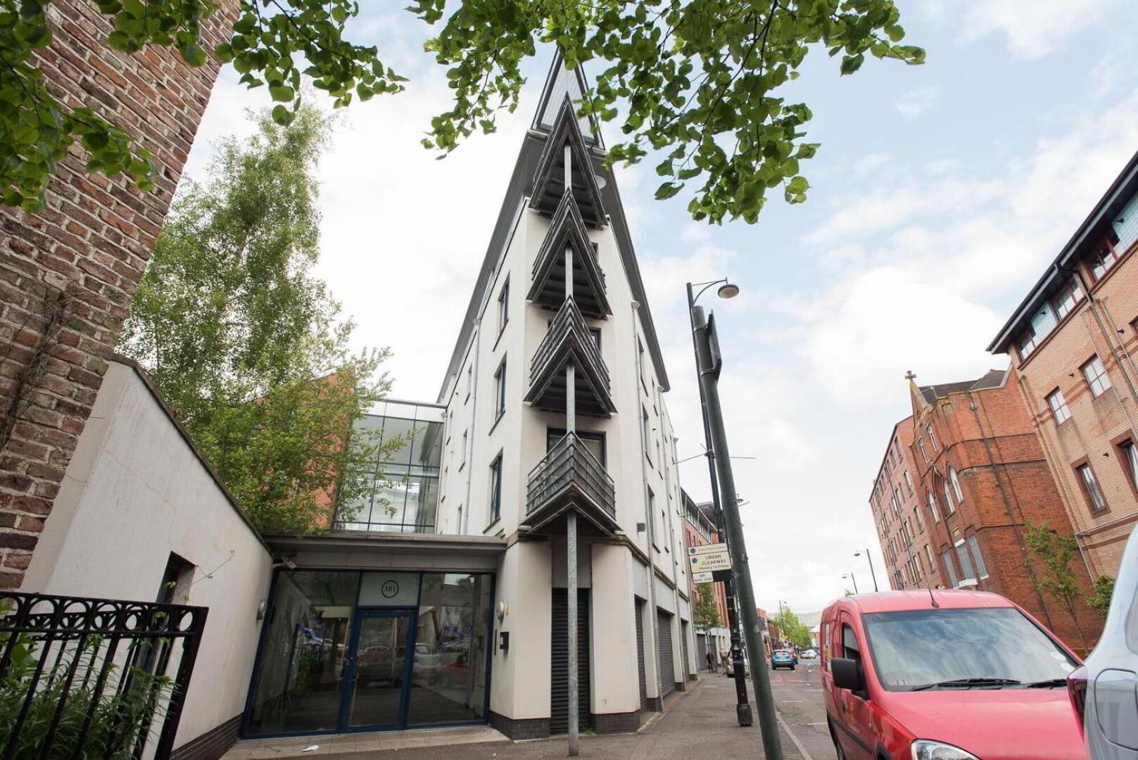 Whitehall Square Apartments- Queen'S Quarters 벨파스트 외부 사진